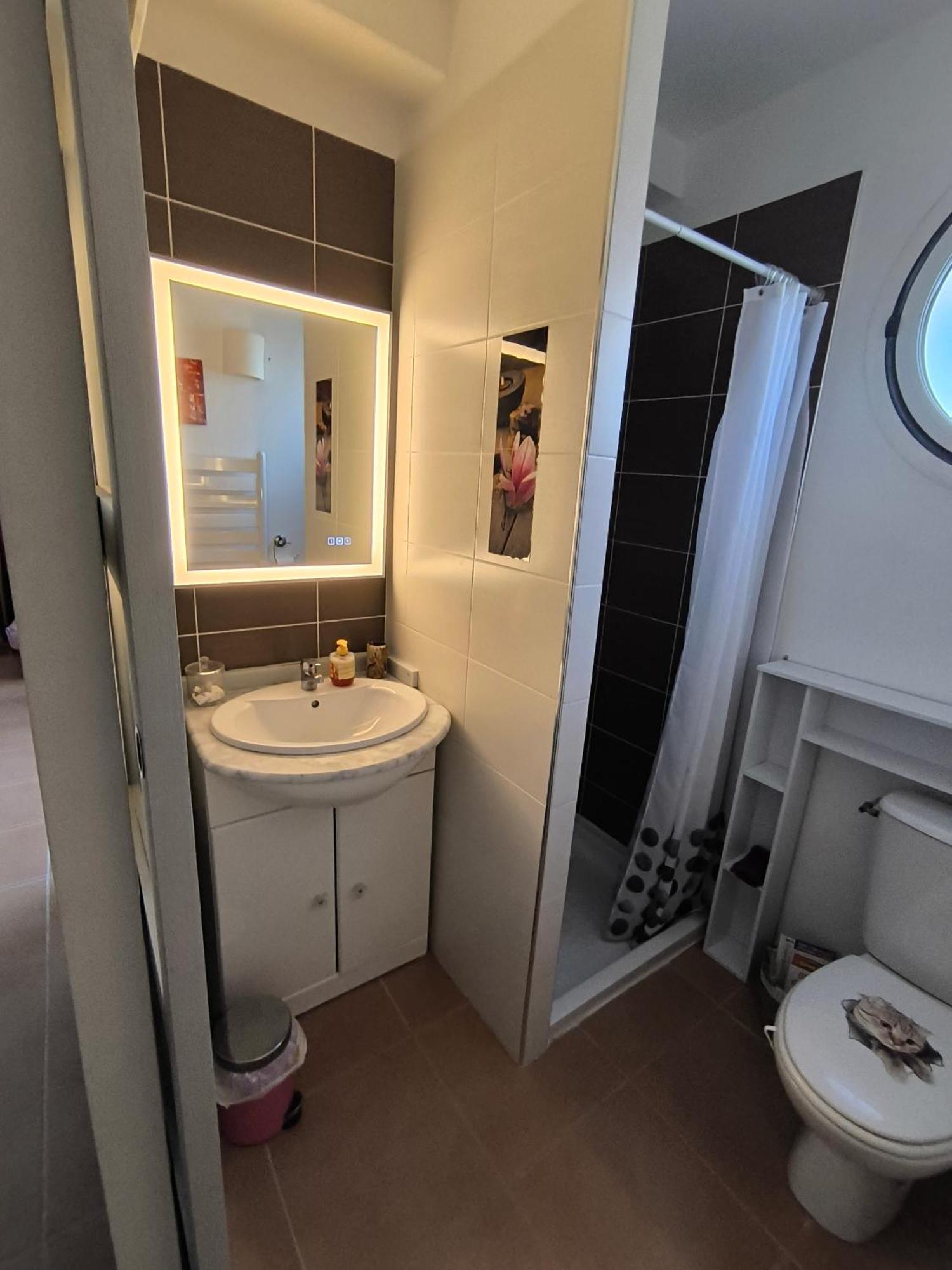 Chez Regine Hotel Agde Ngoại thất bức ảnh